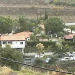 Chalet Sofros Valley Hills *
