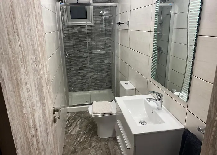 Sofros Valley Hills * איוס מאמס