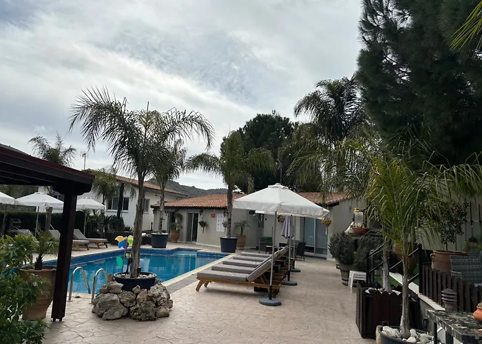 Sofros Valley Hills בקתה *