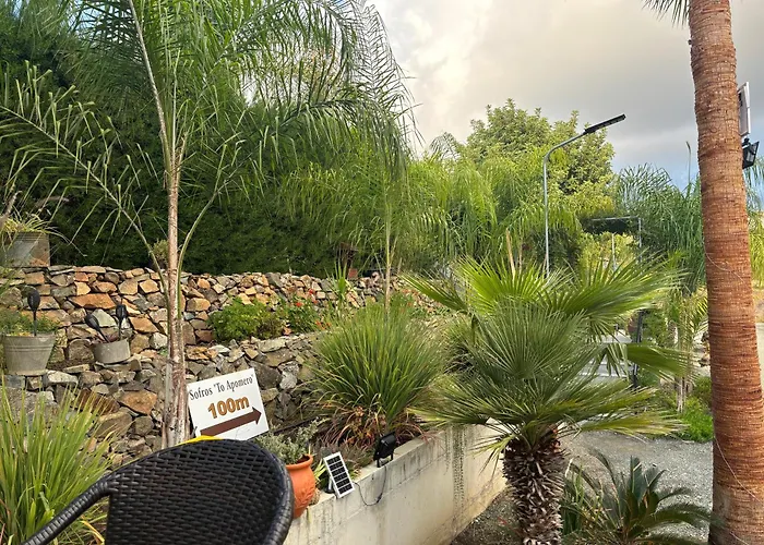 Sofros Valley Hills בקתה *