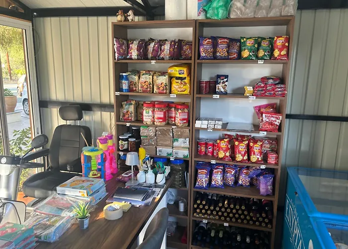 Sofros Valley Hills איוס מאמס