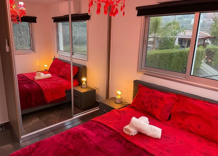 Chalet Sofros Valley Hills *