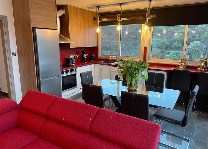 Chalet Sofros Valley Hills