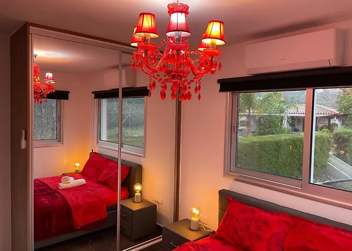 Sofros Valley Hills Chalet