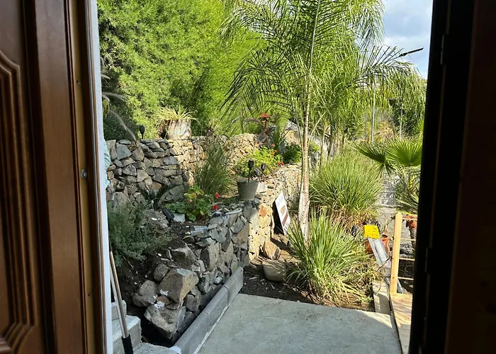 Chalet Sofros Valley Hills