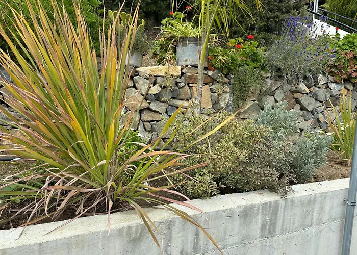 Sofros Valley Hills Chalet